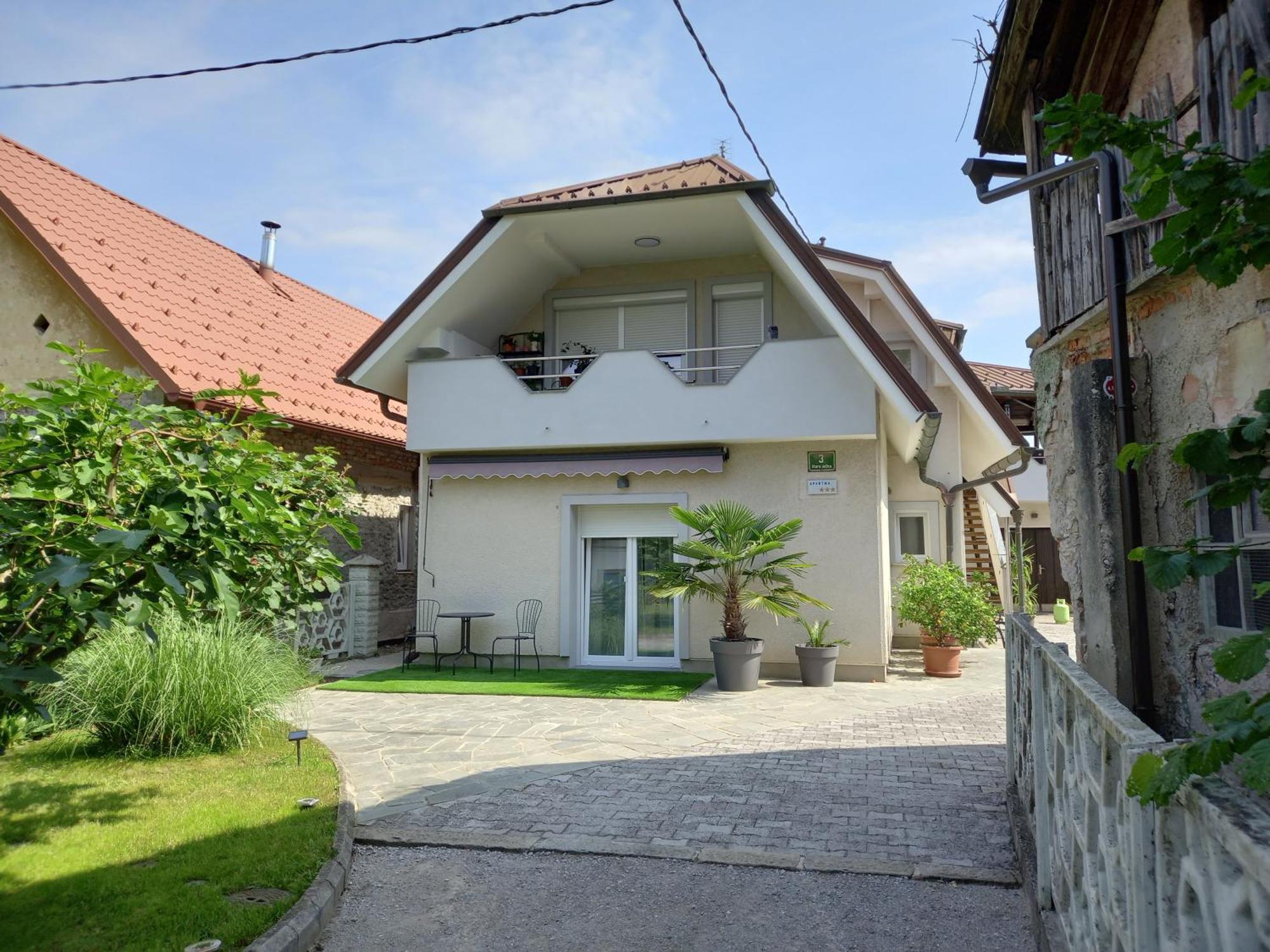Apartment Stara Jezica With Wifi